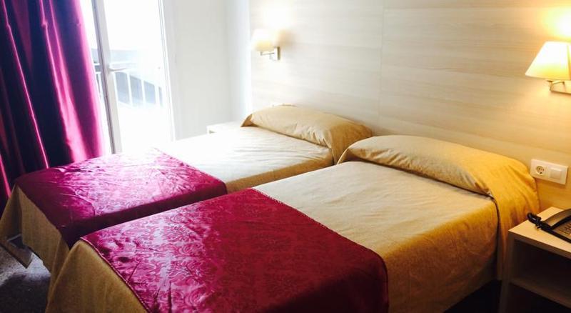 Norai Hotel 2*